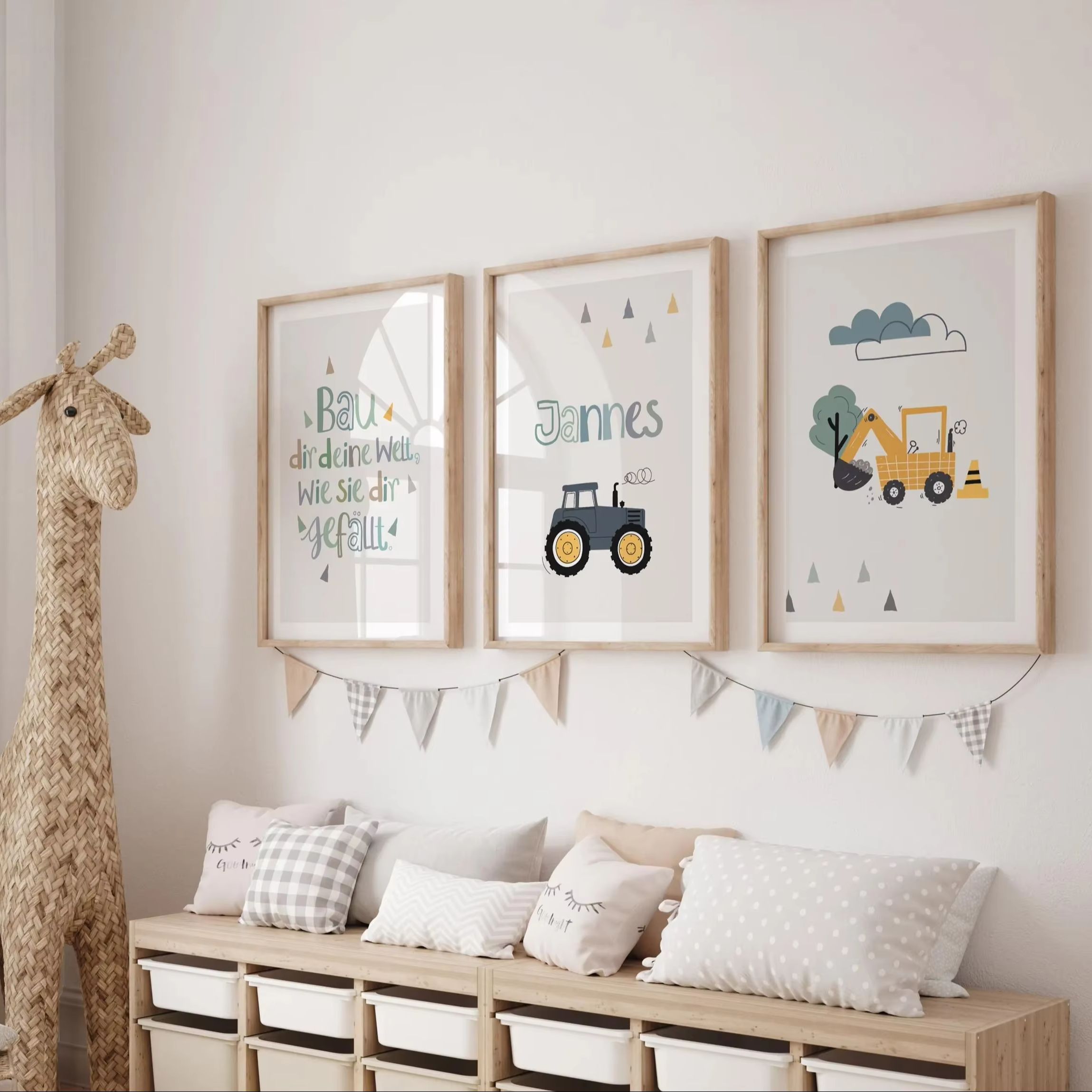Набор из 3-х постеров: Мультяш – обзор и цена Home Decor Theme